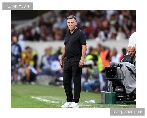 扎伊尔·埃梅里展现全面攻防实力,成球队关键核心 扎伊尔·埃梅里展现全面攻防实力,成球队关键核心