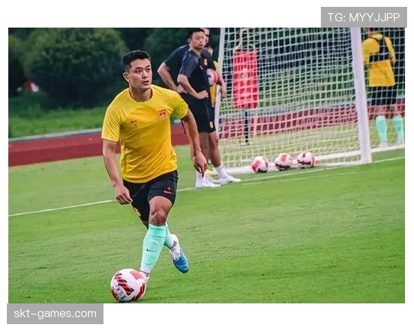 新一代足球天才闪耀赛场，助球队创佳绩表现抢眼