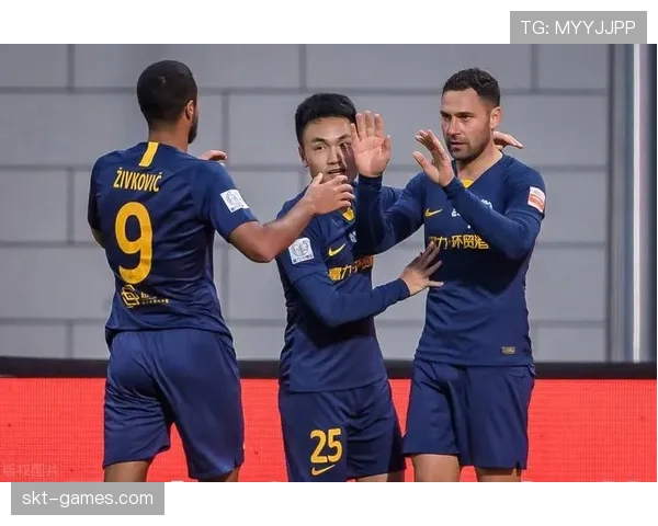 杰伊·罗德里格斯状态回暖闪耀赛场，助球队斩获关键胜利